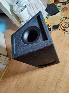 DD Audio 610e subwoofer (2 foto / 3)