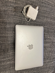 Macbook Pro 13” 2015 (1 foto / 4)