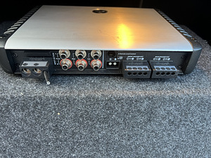 Müüa JL subwoofer + võim (4 foto / 8)