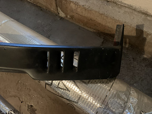 BMW E30 Aerodynamic lip/stangelisa (8 foto / 9)