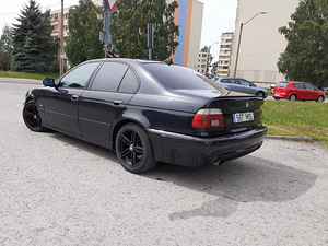 BMW 530d 142kw manual (4 foto / 7)