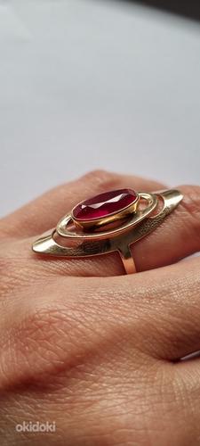 585* kuld, väga eriline rubiiniga sõrmus 7.08g, suurus 17.5 (foto #2)