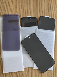 Privacy Tempered Glass Screen Protectors for Iphone 15 pro m (1 foto / 5)