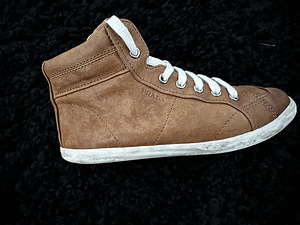 Prada originaalsed laste tossud (2 foto / 5)