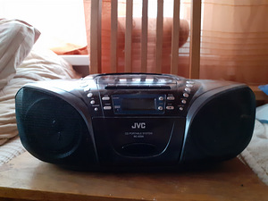 Myya JVC raadio