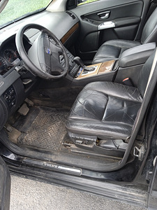 Продается Volvo xc-90 (6 фото из 7)