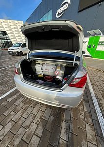 Hyundai Sonata 2013 (4 foto / 9)