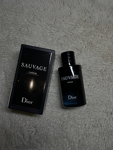 Dior sauvage parfum 100ml meestele (1 foto / 4)