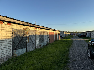 Продам гараж (1 фото из 8)