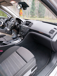 Opel Insignia Sports Tourer Sw 2013 (12 foto / 15)