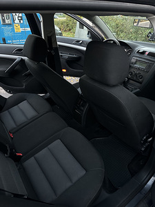 Skoda Octavia 1,6 (9 foto / 12)