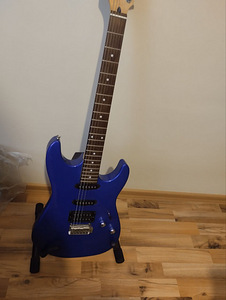 Müüa Fender Squier Showmaster kitarr, kasutatud, kaasas kott