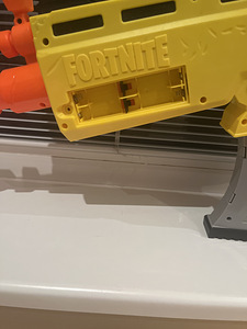Nerf x Fortnite (4 foto / 5)