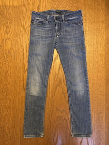 Emporio Armani 12a (1 фото из 4)