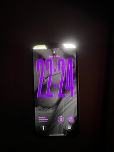 iPhone 13 pro (2 foto / 4)