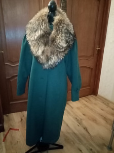 Пальто р. 54 (2 фото из 3)