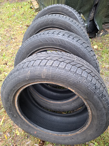 Hankook Winter i cept iz2 205/55 R16 ламель шины (2 фото из 4)