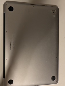 MacBook Pro, начало 2015 (2 фото из 3)