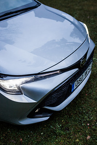 Toyota Corolla TS 1,2 Turbo Multidrive S Activ (5 foto / 10)