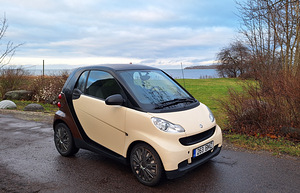Smart Fortwo 2011, 77690 km, poolautom, bensiin, TÜV 11/2025 (1 foto / 14)