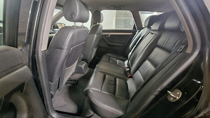Audi a4 b6 2.5tdi 114kw manuaal Varuosad ühest autost (9 foto / 9)