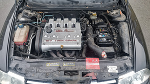 Alfa Romeo 156 SPORTWAGON 1.6 Twin Spark (10 foto / 10)