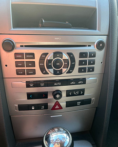 Peugeot 407 1.7 92kW (10 foto / 12)