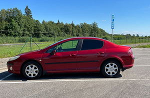 Peugeot 407 1.7 92kW (4 foto / 12)