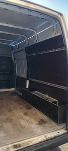 Ford Transit (10 фото из 12)