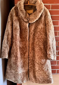 Kasukas kunstkarusnahaga XL-XXL (54-56/58..) (1 foto / 1)