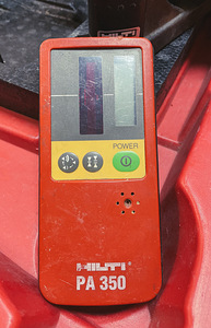Hilti PR50 (mittekorras) + Hilti PA350 koos kinnituste (3 foto / 5)