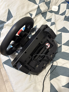 Müüa Logitech g29 mängurool pedaalidega, kõik töötab (3 foto / 7)