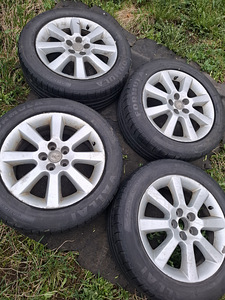 Оригинальные литые диски Toyota Avensis 06 года 5x100 с шина