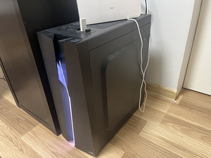 PC GTX 1650 (1 foto / 4)