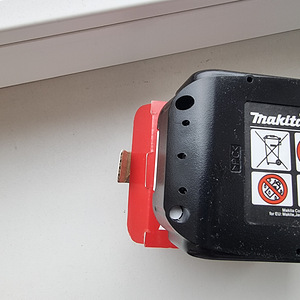 MAKITA AKKU 18V 6.0Ah UUS.KASUTAMATA. (2 foto / 4)