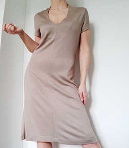 Zara платье (1 фото из 3)