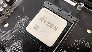 AMD Ryzen 5 5600 + MSI X570 WIFI+ 2x16GB DDR4 (4 foto / 4)