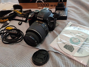Nikon D3200 + 18-55mm + Wifi adapter (2 foto / 4)