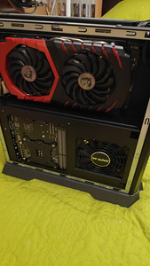 MSI Trident X Custom Компьютер (8 фото из 10)