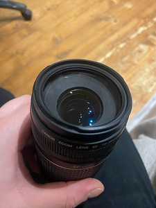 Canon EF 75-300mm f/4-5.6 III (2 foto / 2)
