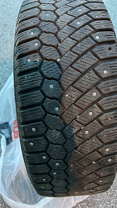 TALVE REHVID CONTINENTAL ContiIceContact 205/55R16 4 TK. (3 foto / 7)