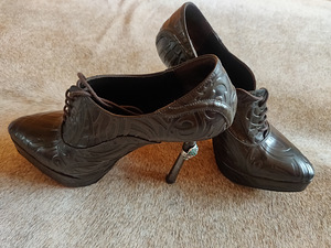 John Richmond size 38 (3 foto / 3)