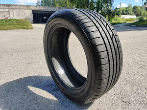 DUNLOP 245/50/R18 (2х 6-7MM, 2х 4,5-5MM) (2 foto / 4)