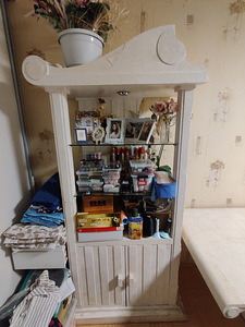 Käsitsi valmistatud Itaalia mööbli komplekt (6 foto / 9)