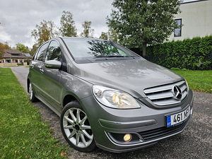 Mercedes benz b200 (3 foto / 13)