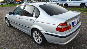 BMW e46 320d 2003a. Автомат (5 фото из 12)