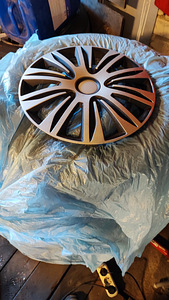 Hankook winter i*pike 195/65/15 DOT2109 4-6mm (4 foto / 4)