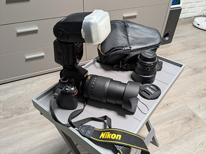 Nikon D3200 Kit 18-105mm + 35mm + Välklamp + 3 akku (4 foto / 6)