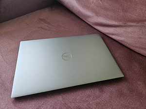 Precision 5570 i7 32 Ram 1TB Nvidia rtx A1000 4GB (1 foto / 5)
