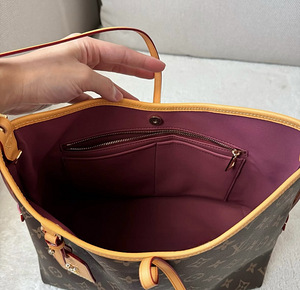 Б/у сумка Louis Vuitton Carry All Canvas Mono Kott (3 фото из 4)